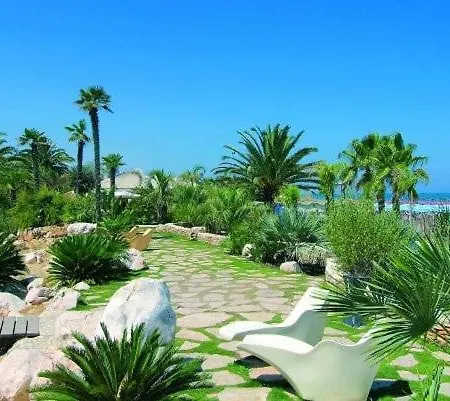 Palazzina Cieloterra In Pieno Centro Lejlighed